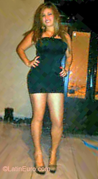 Date this cute Honduras girl Alexa from tegucigalpa HN823