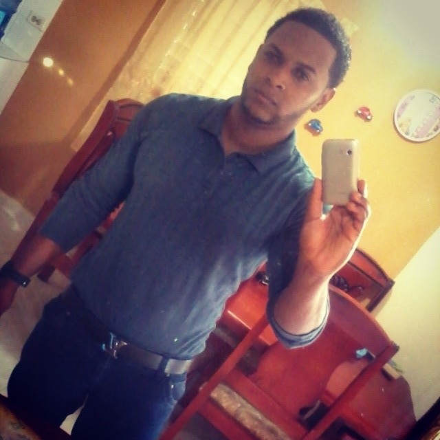 Date this young Dominican Republic man Lewis from Santo Domingo DO15189