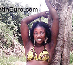 Date this hard body Jamaica girl Andrea from Saint Ann JM1102