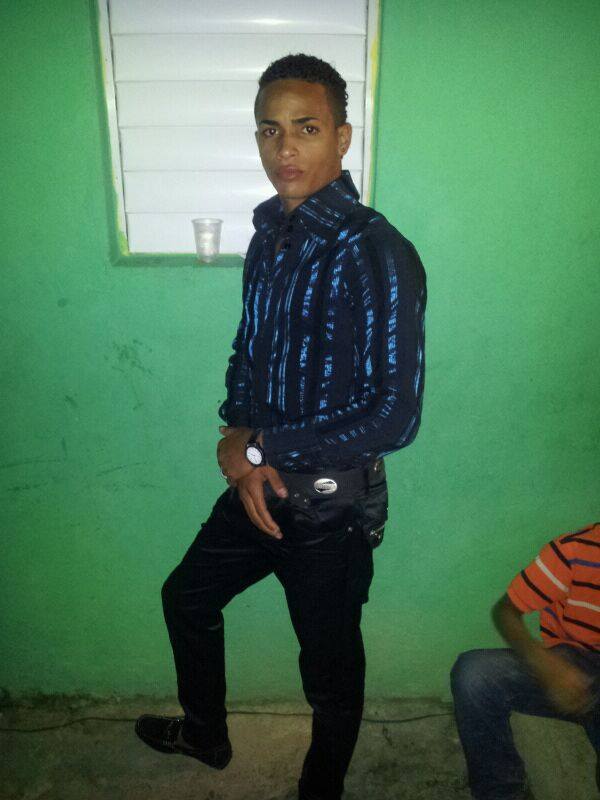 Date this stunning France man Adonis vasquez from Santo Domingo FR190