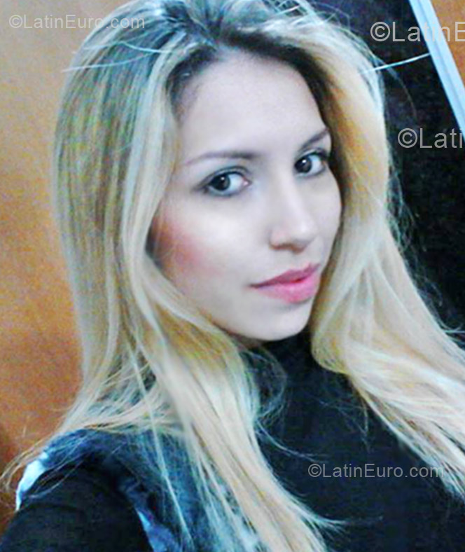 Date this sensual Brazil girl Maria from Sumare BR7740