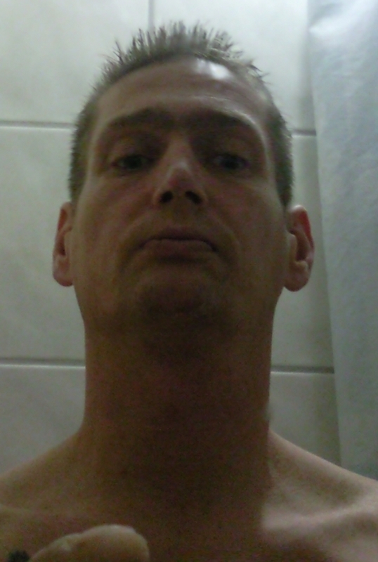 Date this georgeous Netherlands man Steff from Bergeijk NL228