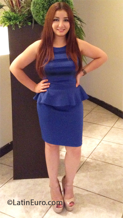 Date this tall Mexico girl Ileana from Nuevo Laredo MX1096