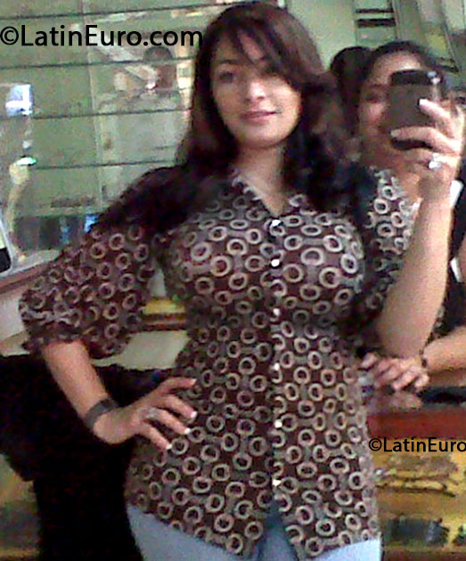 Date this exotic Dominican Republic girl Carolina from Santo Domingo DO16130