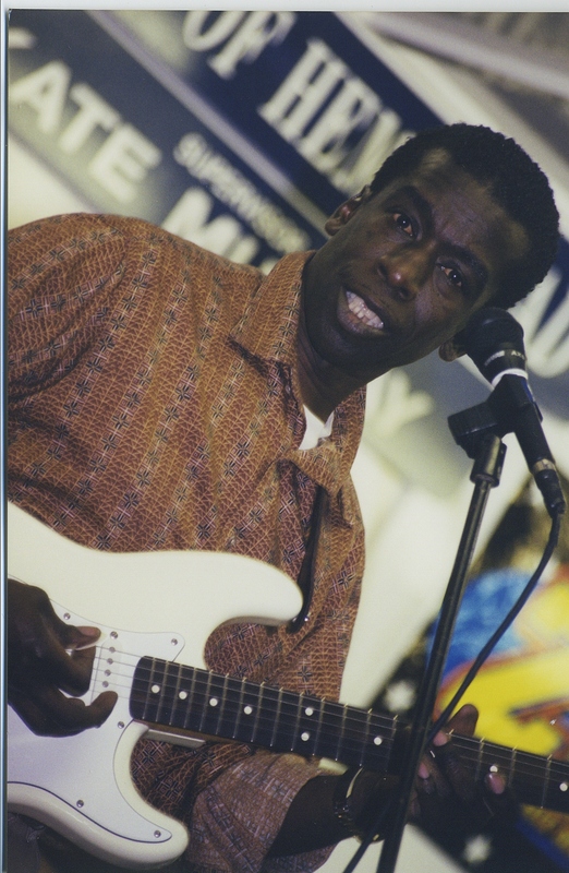 Date this pretty United States man Guitarman13 from Long Island US14365
