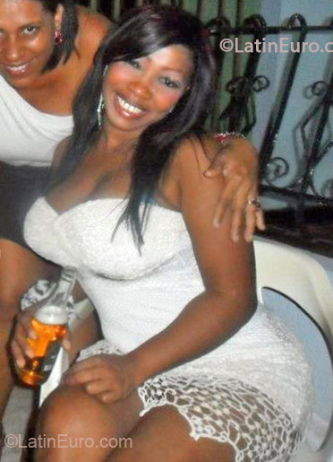 Date this athletic Colombia girl Maria from Barranquilla CO13385