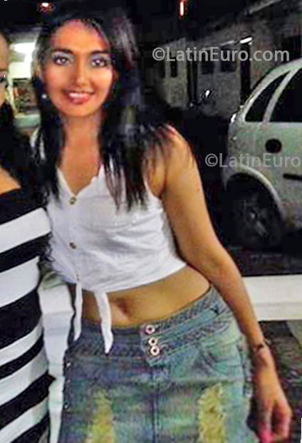Date this gorgeous Colombia girl ANGY from Bogota CO13394