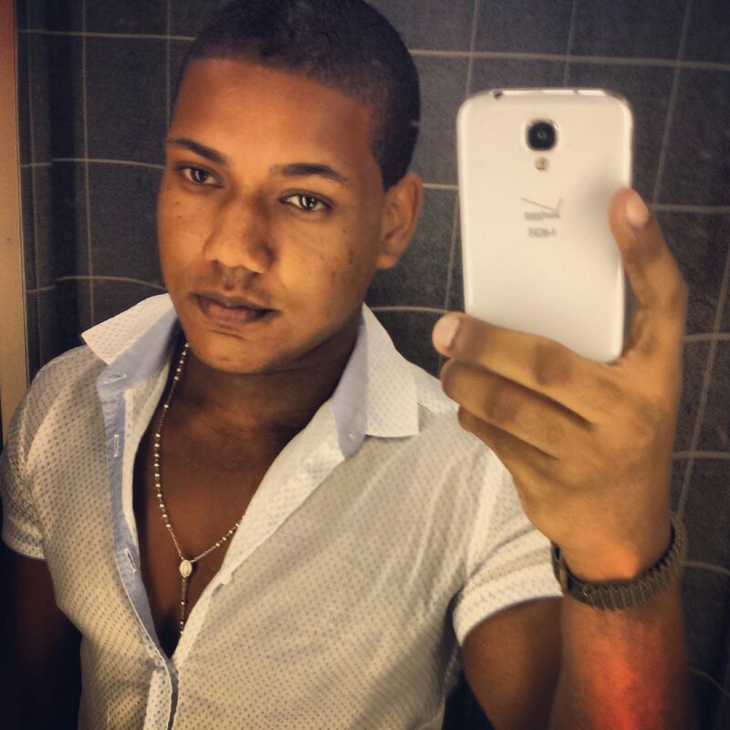 Date this happy Dominican Republic man Juanser from Santo Domingo DO16484