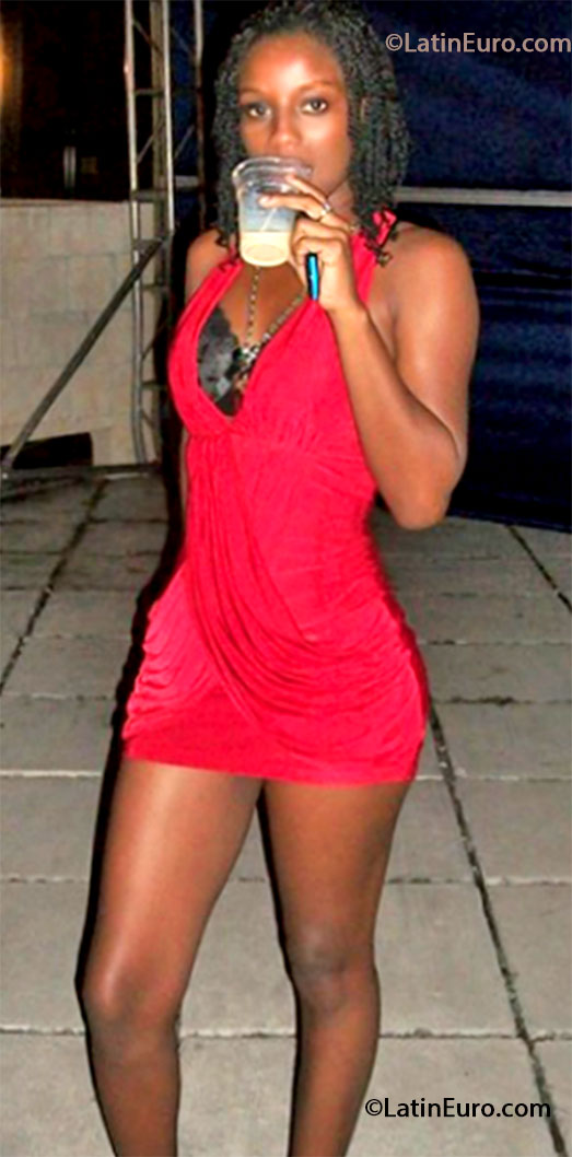 Date this athletic Jamaica girl Venic from St. Ann JM1261