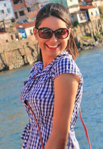 Date this lovely Brazil girl Laiana from Salvador BR7970