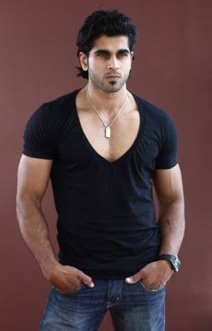 Date this fun India man Manam from Hyderabad IN241