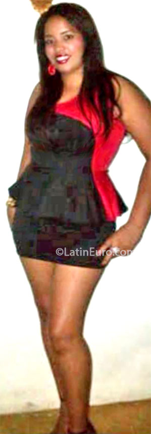 Date this georgeous Dominican Republic girl Jina from Santo Domingo DO16765