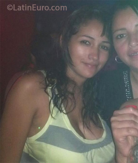 Date this stunning Colombia girl Luisa from Cali CO13716