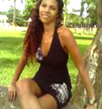 Date this pretty Brazil girl Marcela from Alto Paraiso BR8034