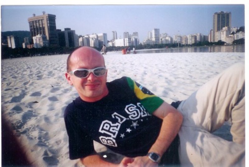 Date this beautiful France man THIERRY from Paris FR198