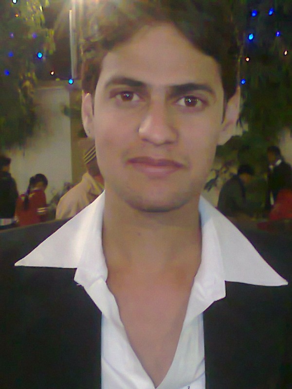 Date this hot India man Singh from Sheopur IN245