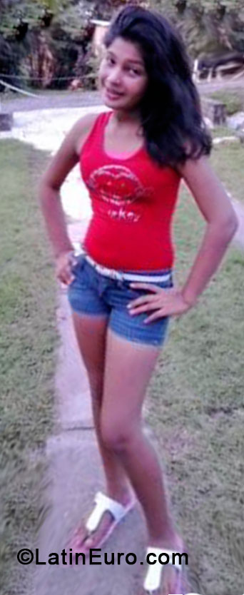 Date this good-looking Panama girl Keran from Panama City PA369