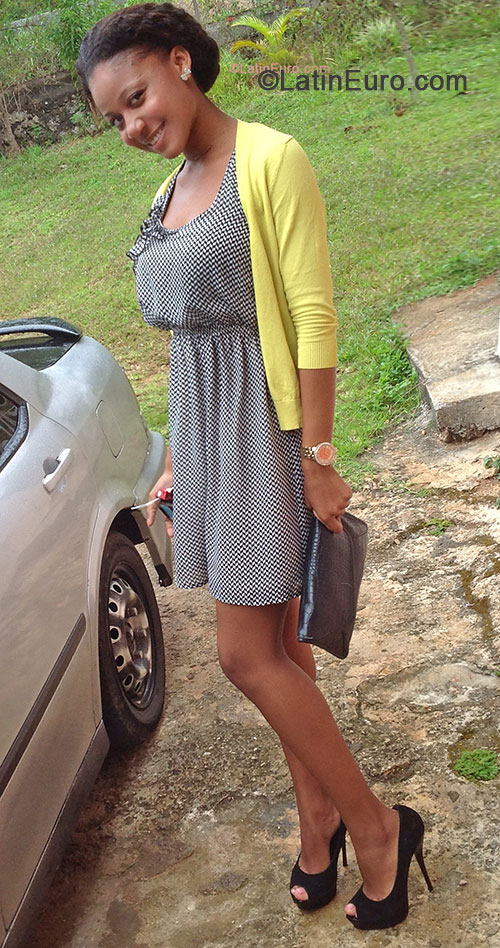 Date this funny Jamaica girl Trisan from Kingston JM1387