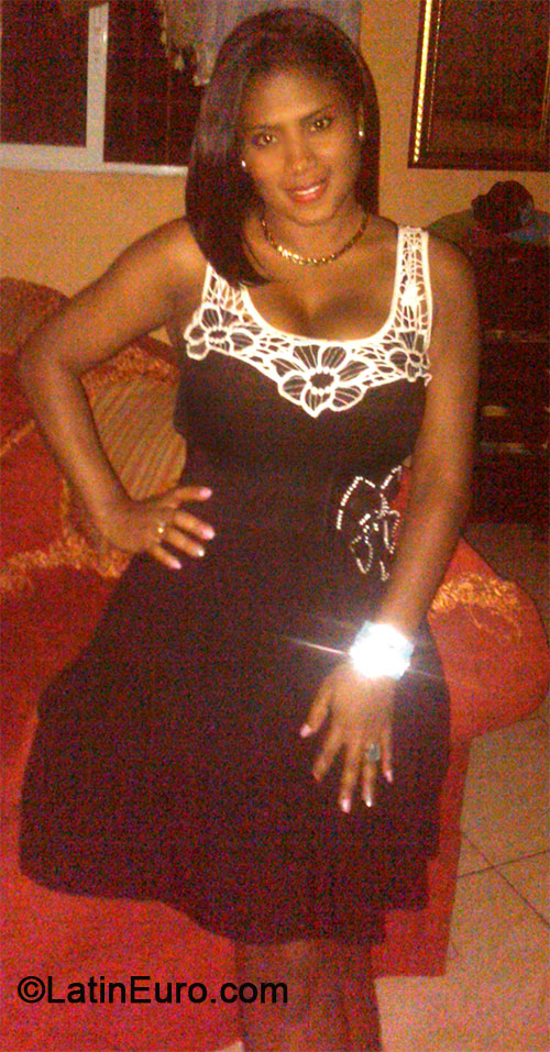 Date this cute Dominican Republic girl Keysha michel from Santo Domingo DO17905