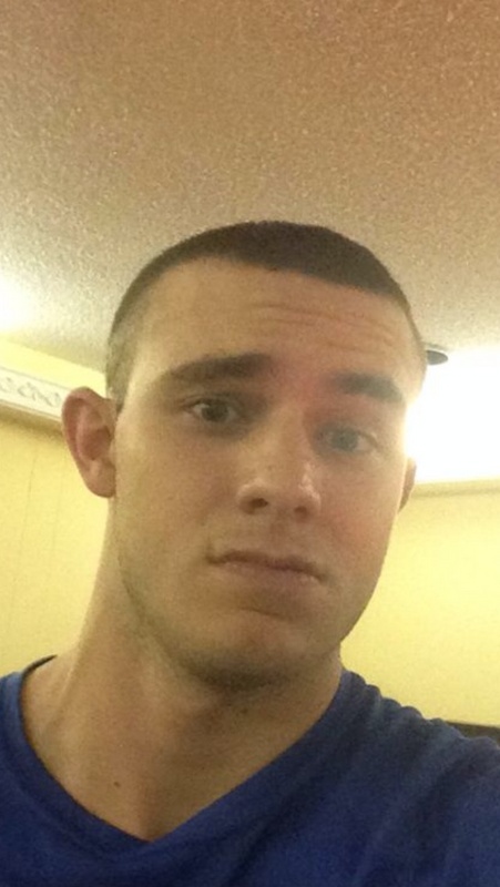 Date this lovely United States man Dylan2020 from Muscle Shoals US14700