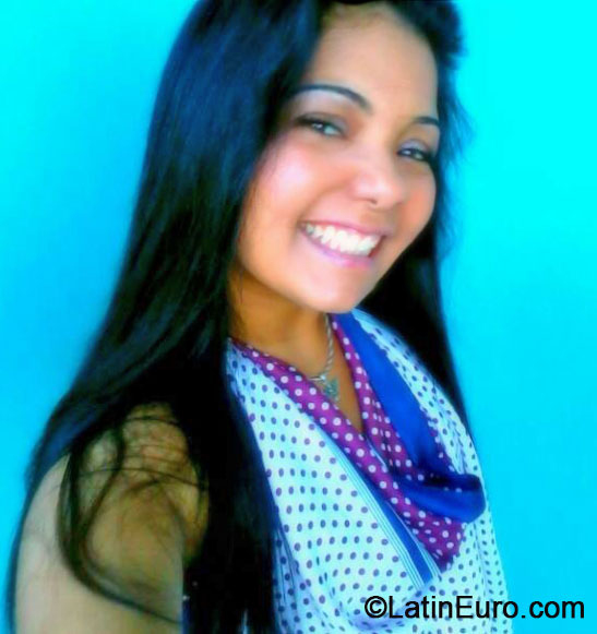 Date this foxy Brazil girl  from Rio De Janeiro BR8358