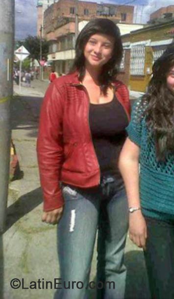 Date this lovely Colombia girl Saida from Bogota CO14760