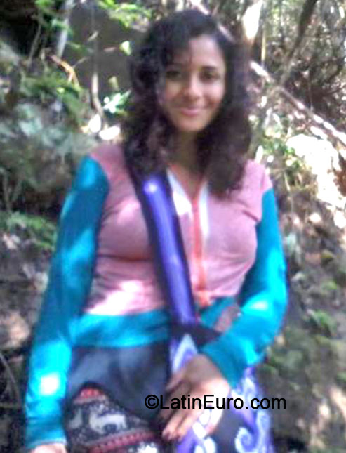 Date this beautiful Colombia girl Andrea from Medellin CO14942
