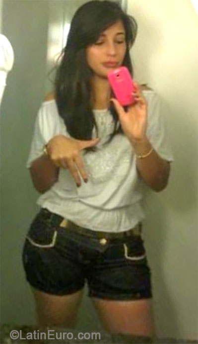 Date this cute Brazil girl Jesica from Joao Pessoa BR8685