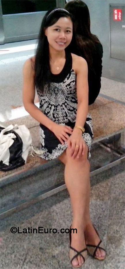 Date this fun Philippines girl Delia from Igbaras PH623