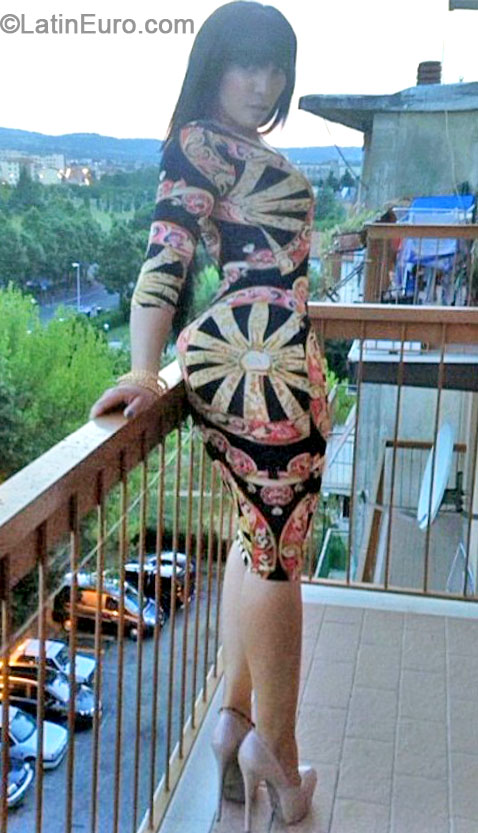 Date this good-looking Dominican Republic girl Fanny from La Vega DO18750