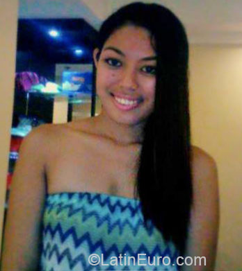 Date this happy Philippines girl Joana from Cebu City PH632