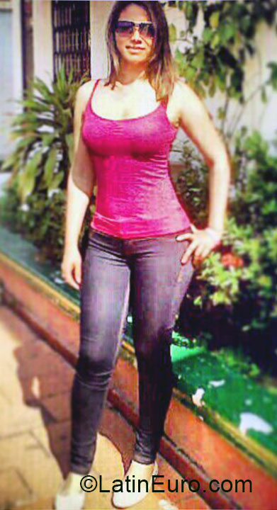 Date this stunning Colombia girl Margarita from Barranquilla CO15082