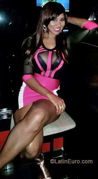 Date this fun Dominican Republic girl Emperatriz from Santo Domingo DO18950