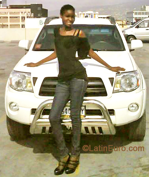 Date this funny Jamaica girl Shawna from Kingston JM1677