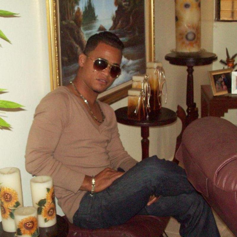 Date this georgeous Dominican Republic man Alexmalek from Sanchez DO19045