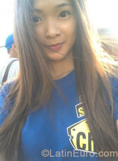 Date this passionate Philippines girl Princess from Manila PH645