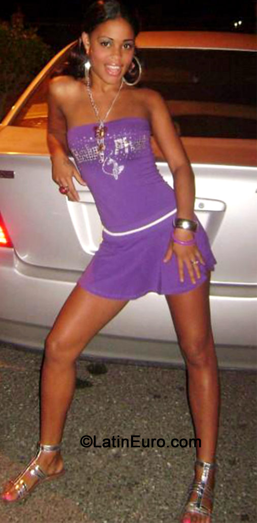 Date this lovely Jamaica girl Trudan from Kingston JM1713