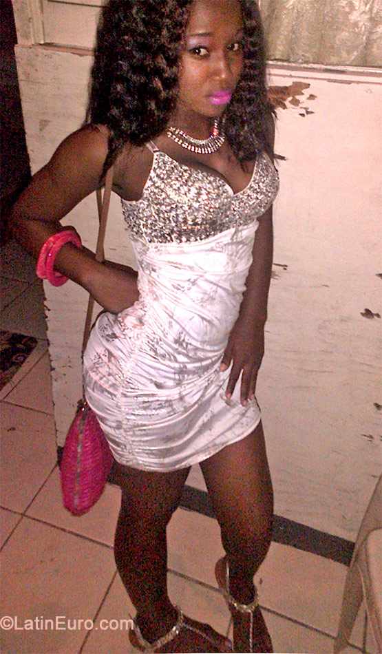 Date this funny Jamaica girl Kerry from Kingston JM1715