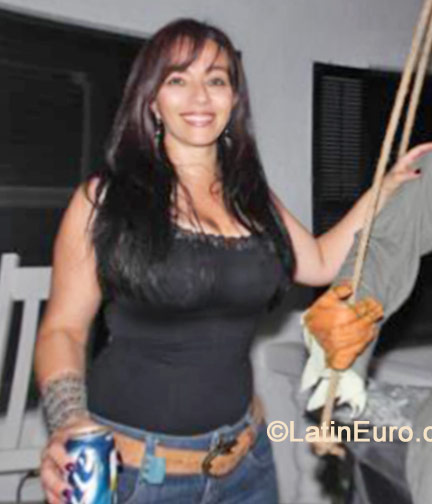 Date this passionate Colombia girl Maria from Cali CO15401