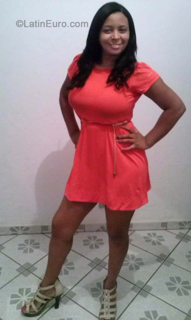 Date this cute Brazil girl Maria Da Gloria from Rio De Janeiro BR8905