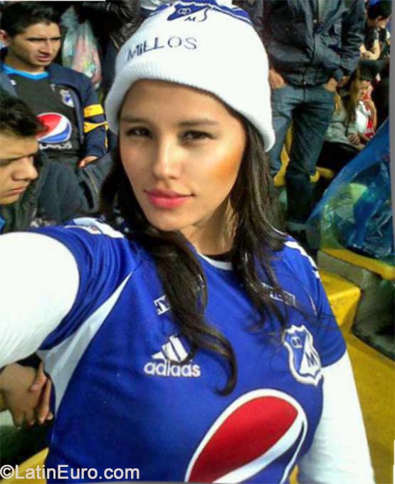 Date this sultry Colombia girl Anne from Bogota CO15680