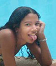 Date this lovely Brazil girl Mary from Águas compridas BR8920