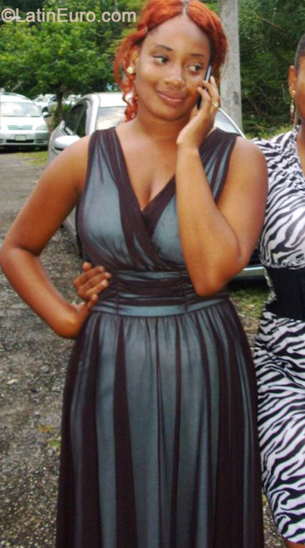 Date this charming Jamaica girl Shavay from Mandeville JM1836
