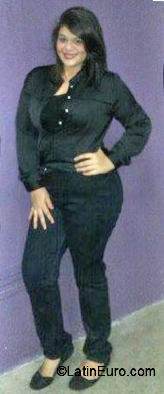 Date this fun Venezuela girl Dayania from Maracaibo VE304