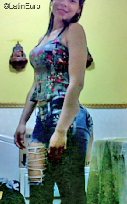 Date this lovely Colombia girl Luisa from Medellin CO16259