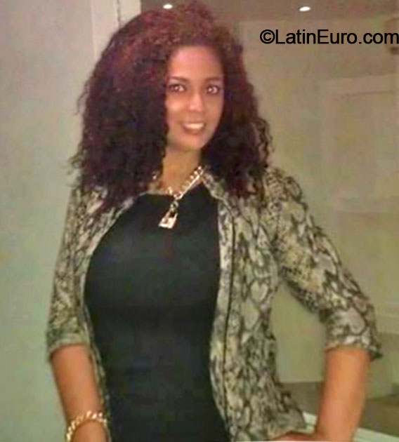 Date this tall Dominican Republic girl Tamara from Santo Domingo DO20101
