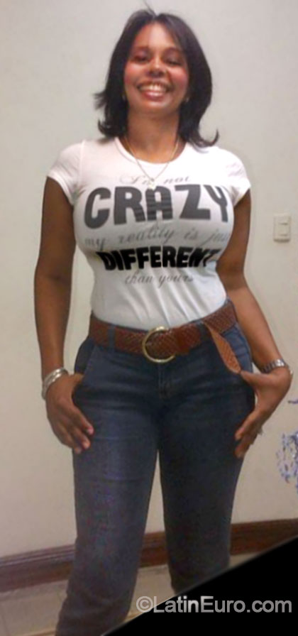 Date this good-looking Dominican Republic girl Lidimar from Santo Domingo DO20105
