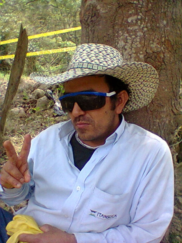 Date this voluptuous Colombia man Luna from Bucaramanga Santander CO16464