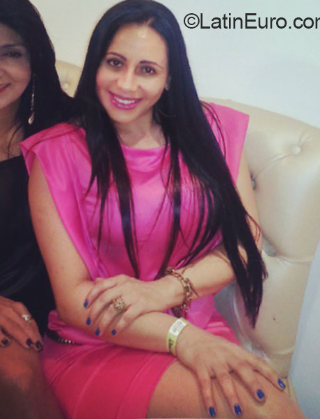 Date this pretty Brazil girl Rozangela from Campo Grande BR9099