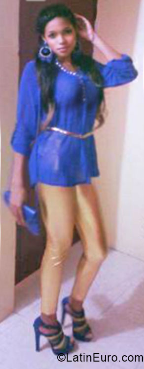 Date this delightful Dominican Republic girl Rubi from San Cristobal DO20523